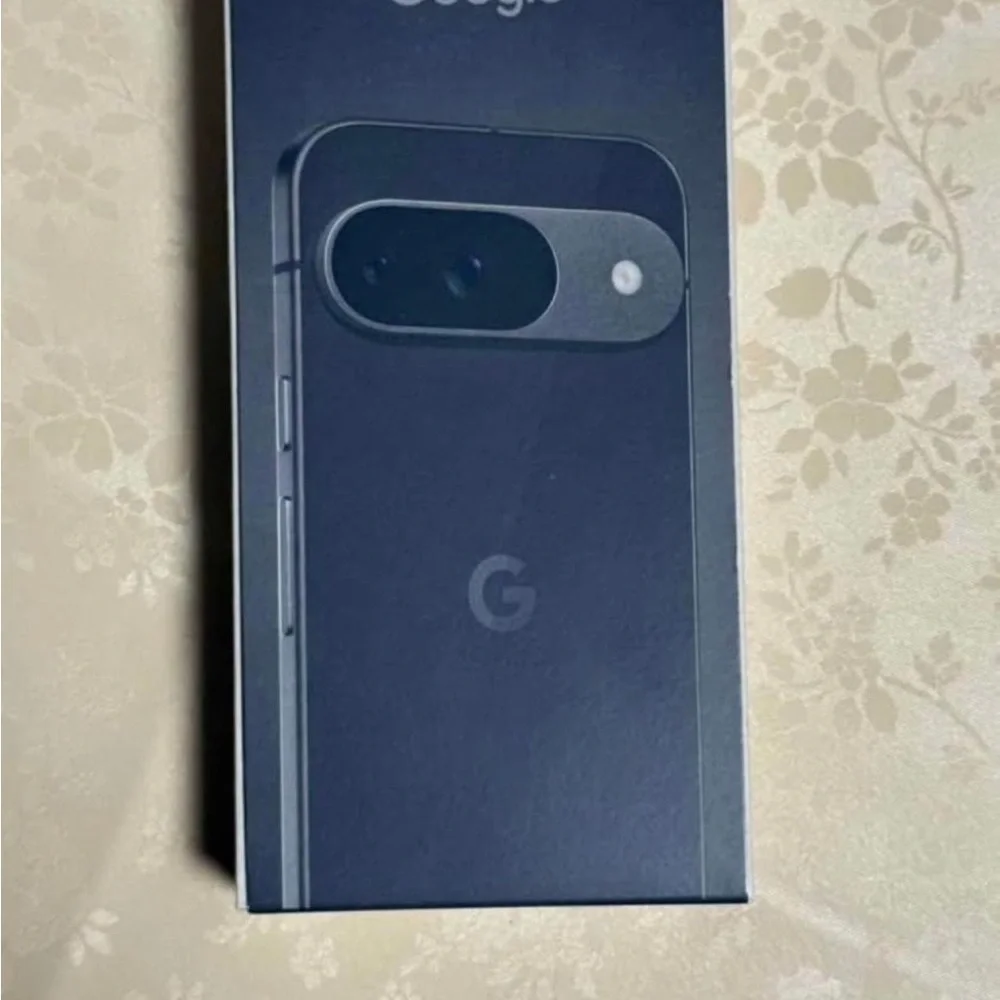Google Pixel Smartphone - Sleek Black Finish